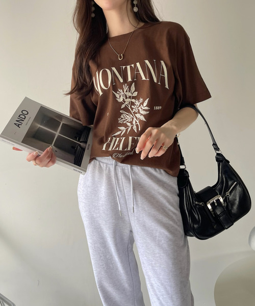 Ada.(エイダ)の「アソート フロントロゴ Tシャツ(Tシャツ/カットソー・レディース・ブラウン/ホワイト×レッド/ホワイト×グリーン/ホワイト×ブルー/ネイビー/チャコール/ブラック/ホワイト・FREE)」の21枚目の写真