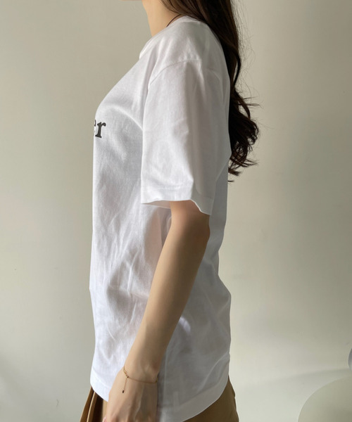 Ada.(エイダ)の「アソート フロントロゴ Tシャツ(Tシャツ/カットソー・レディース・ブラウン/ホワイト×レッド/ホワイト×グリーン/ホワイト×ブルー/ネイビー/チャコール/ブラック/ホワイト・FREE)」の10枚目の写真
