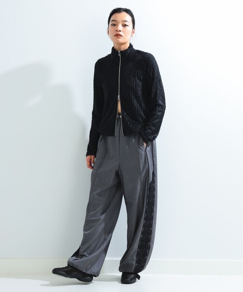 Ray BEAMS（レイビームス）の「シャギー ハイネック ジップ カーディガン（カーディガン/ボレロ・レディース・ブラック/ブラウン・ONE SIZE）」の8枚目の写真