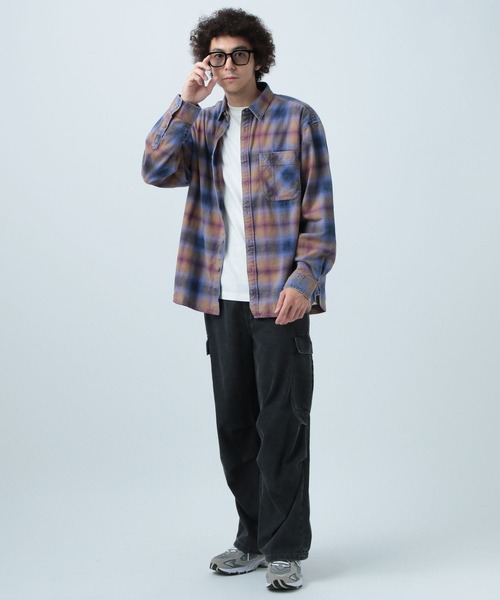 BAYFLOW（ベイフロー）の「インディゴソフトチェックシャツ（シャツ/ブラウス・メンズ・オレンジ/ブラック/ブルー・MEDIUM/LARGE）」の9枚目の写真