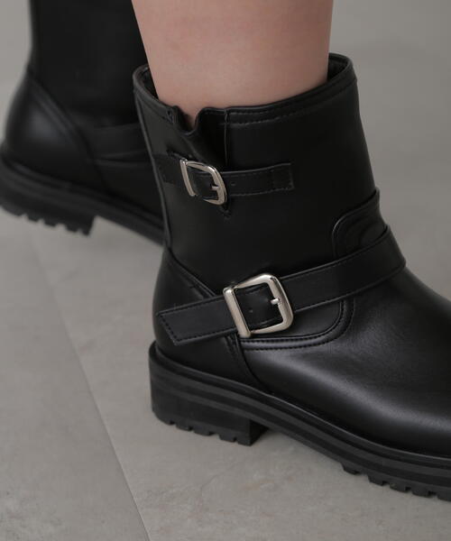 FREE'S MART(フリーズマート)の「◆エンジニアブーツ(ブーツ・レディース・ベージュ/ブラック・MEDIUM/SMALL)」の7枚目の写真