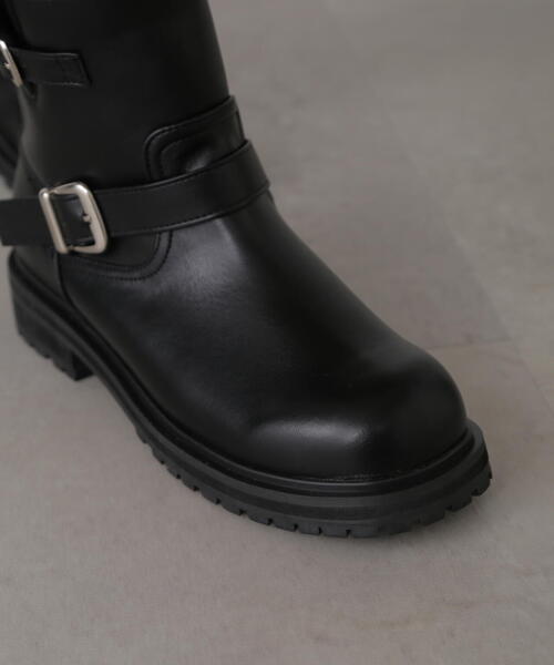 FREE'S MART(フリーズマート)の「◆エンジニアブーツ(ブーツ・レディース・ベージュ/ブラック・MEDIUM/SMALL)」の8枚目の写真