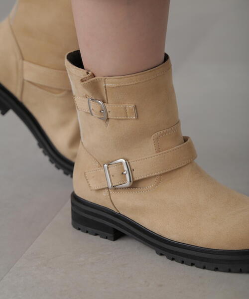 FREE'S MART(フリーズマート)の「◆エンジニアブーツ(ブーツ・レディース・ベージュ/ブラック・MEDIUM/SMALL)」の10枚目の写真