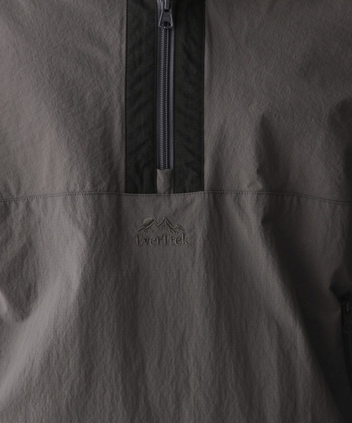 Ever Trek（エバートレック）の「【Ever Trek】ナイロンアノラックパーカー（ブルゾン・メンズ・ブラック/グレー/グリーン・MEDIUM/LARGE）」の4枚目の写真