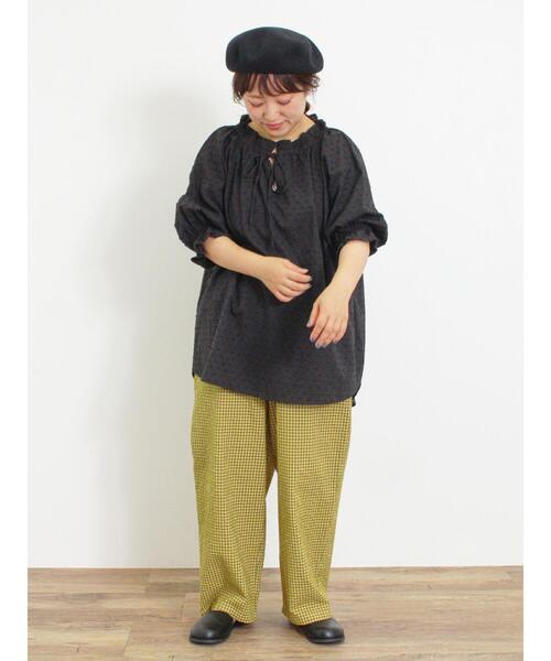 Samansa Mos2(サマンサ モスモス)の「◎フリルチュニックブラウス(シャツ/ブラウス・レディース・ブラック/オフホワイト/ブルー/マスタード・F)」の18枚目の写真