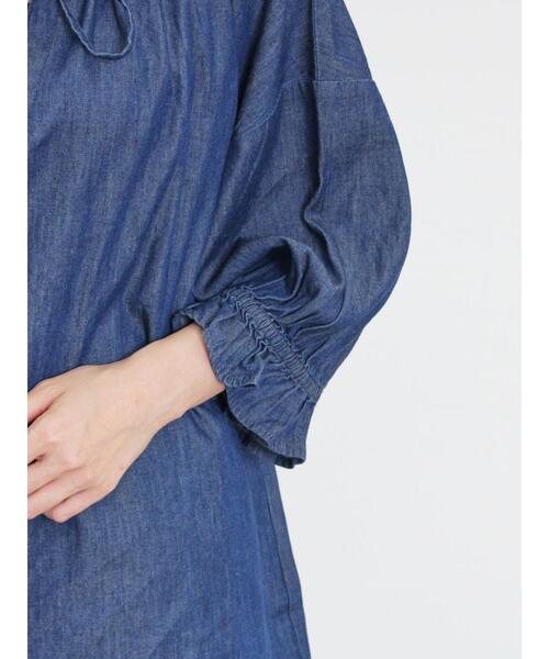 Samansa Mos2(サマンサ モスモス)の「◎フリルチュニックブラウス(シャツ/ブラウス・レディース・ブラック/オフホワイト/ブルー/マスタード・F)」の10枚目の写真