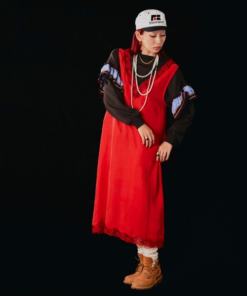 CREOLME（クレオルム）の「(CREOLME)Vネックスリーブレスワンピース（ワンピース・レディース・レッド/ネイビー・FREE）」の3枚目の写真