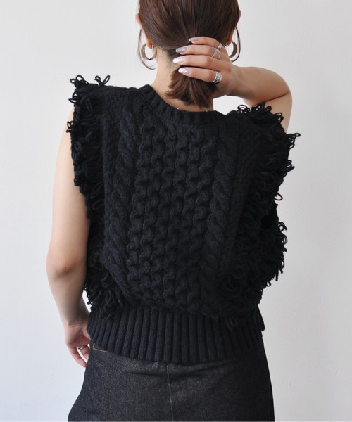 Meli rich（メリーリッチ）の「フリンジバルキーニットベスト（ベスト・レディース・アイボリー/ブラック/グレー・FREE）」の11枚目の写真