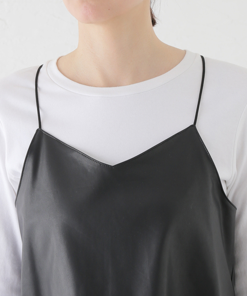JOURNAL STANDARD（ジャーナルスタンダード）の「フェイクレザーキャミブラウス（キャミソール・レディース・ブラック・FREE）」の7枚目の写真