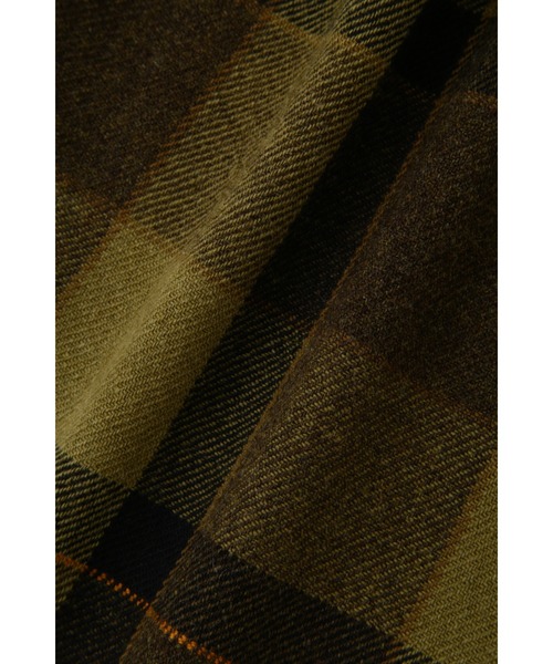 【新品未使用】MARGARET HOWELL ウールストール カーキ系チェック MARGARET HOWELL（マーガレットハウエル）の「LAMBSWOOL SCARF