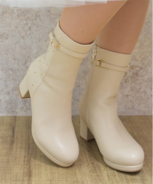 axes femme（アクシーズファム）の「キルティング切替ブーツ（ブーツ・レディース・ベージュ/ブラック・MEDIUM/LARGE）」の2枚目の写真