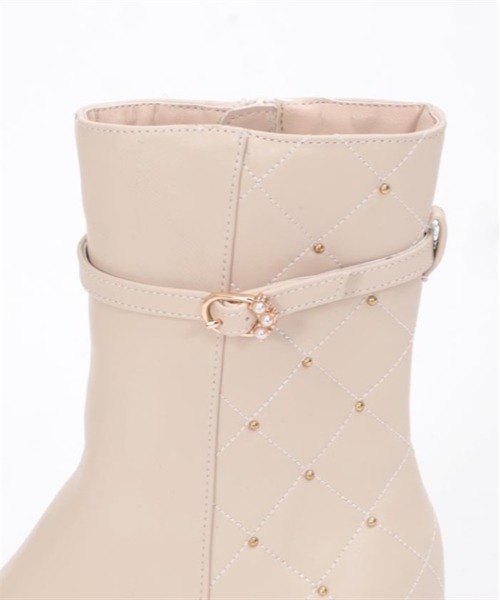 axes femme（アクシーズファム）の「キルティング切替ブーツ（ブーツ・レディース・ベージュ/ブラック・MEDIUM/LARGE）」の7枚目の写真