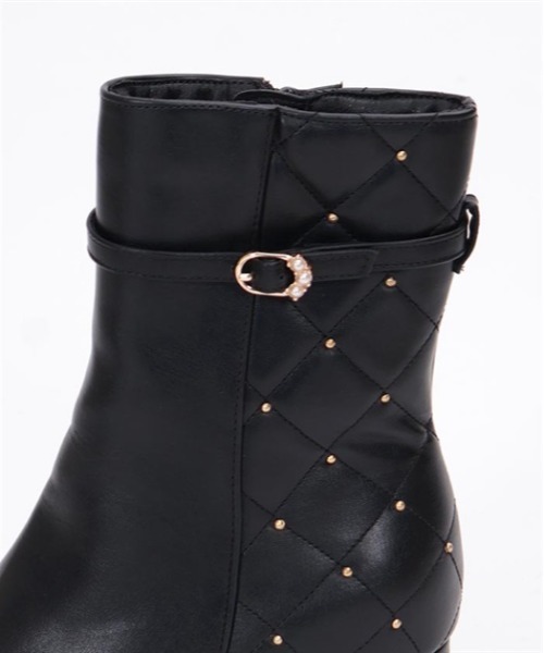 axes femme（アクシーズファム）の「キルティング切替ブーツ（ブーツ・レディース・ベージュ/ブラック・MEDIUM/LARGE）」の17枚目の写真