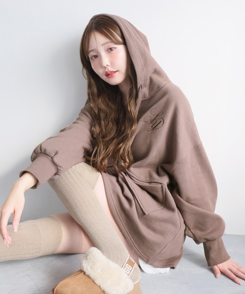 one after another NICE CLAUP（ワンアフターアナザーナイスクラップ）の「ビッグシルエットジップパーカー（パーカー・レディース・オフホワイト/モカ/ベージュ/オートミール/チャコールグレー・FREE）」の3枚目の写真