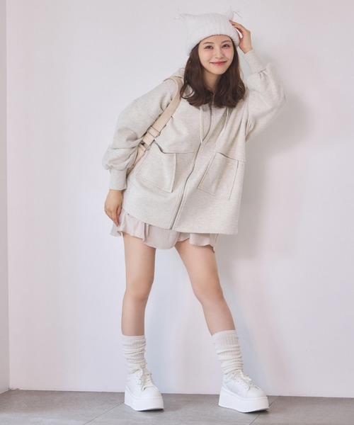 one after another NICE CLAUP（ワンアフターアナザーナイスクラップ）の「ビッグシルエットジップパーカー（パーカー・レディース・オフホワイト/モカ/ベージュ/オートミール/チャコールグレー・FREE）」の6枚目の写真