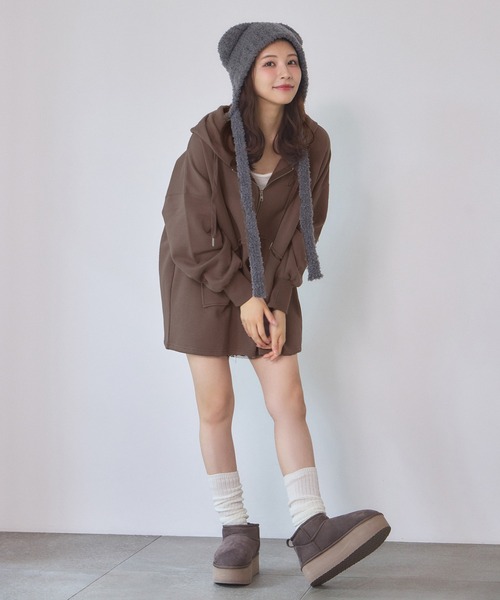 one after another NICE CLAUP（ワンアフターアナザーナイスクラップ）の「ビッグシルエットジップパーカー（パーカー・レディース・オフホワイト/モカ/ベージュ/オートミール/チャコールグレー・FREE）」の10枚目の写真