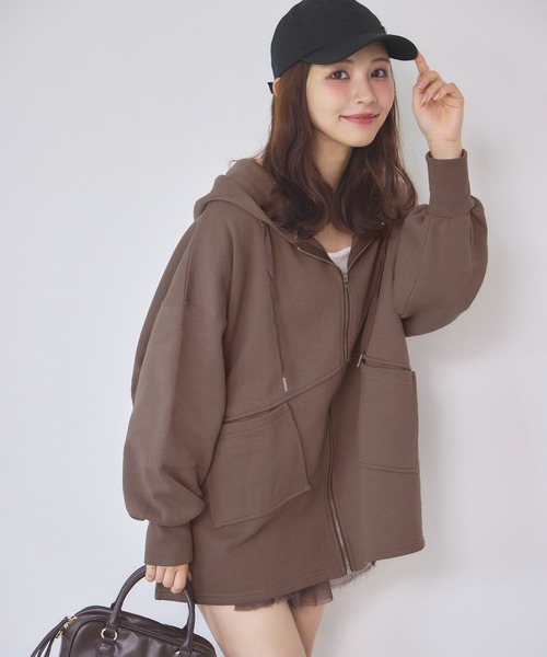 one after another NICE CLAUP（ワンアフターアナザーナイスクラップ）の「ビッグシルエットジップパーカー（パーカー・レディース・オフホワイト/モカ/ベージュ/オートミール/チャコールグレー・FREE）」の12枚目の写真