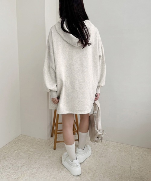 one after another NICE CLAUP（ワンアフターアナザーナイスクラップ）の「ビッグシルエットジップパーカー（パーカー・レディース・オフホワイト/モカ/ベージュ/オートミール/チャコールグレー・FREE）」の22枚目の写真