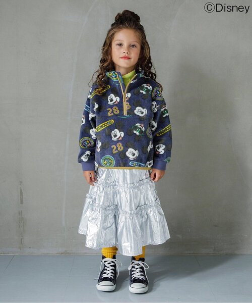 Disney（ディズニー）の「WEB限定 ディズニーキャラクター/総柄フリースプルオーバー（スウェット・キッズ・ネイビー/イエロー・80/90/100/110/120/130/140）」の3枚目の写真