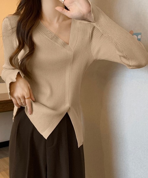 Miniministore(ミニミニストア)の「リブニットトップス フロントスリット(ニット/セーター・レディース・グレー/ブラック/ベージュ/ホワイト・FREE)」の4枚目の写真