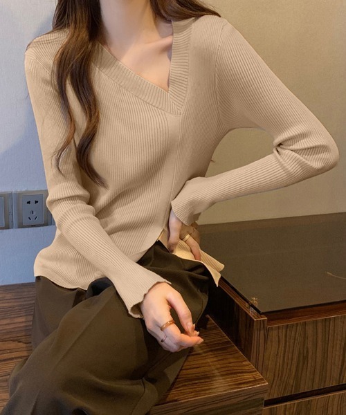 Miniministore(ミニミニストア)の「リブニットトップス フロントスリット(ニット/セーター・レディース・グレー/ブラック/ベージュ/ホワイト・FREE)」の9枚目の写真