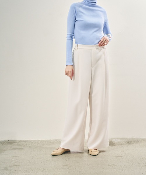 Elura（エルーラ）の「ダブルクロスセミワイドパンツ＜低身長サイズあり＞/133682（その他パンツ・レディース・フューシャピンク/ホワイト/ネイビー・FREE(S)/MEDIUM/LARGE）」の2枚目の写真
