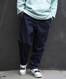 BEAVER（ビーバー）の「GRAMICCI×BEAVER/グラミチ×ビーバー　別注TUCK TAPERD DENIM PANT タックテーパードデニムパンツ（デニムパンツ）」