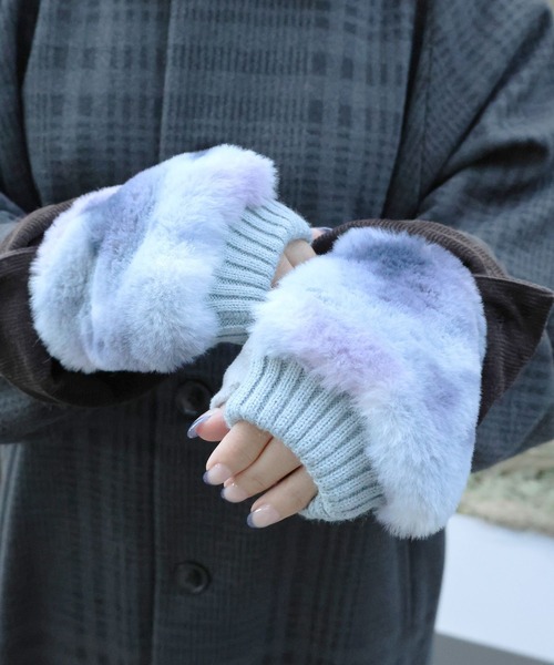niko and...(ニコアンド)の「オリジナルアソートフェイクファーハンドウォーマー(手袋・レディース・オフホワイト/モカ/ピンク/クリアグリーン/その他1・FREE)」の5枚目の写真