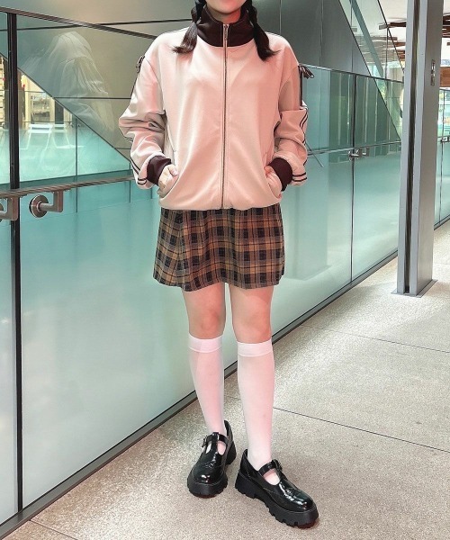 F i.n.t（フィント）の「【セットアップ対応】エンブレム釦ラップ風チェックミニスカート/fint（スカート・レディース・ネイビー×ホワイト/ベージュ×ブラック・FREE）」の7枚目の写真