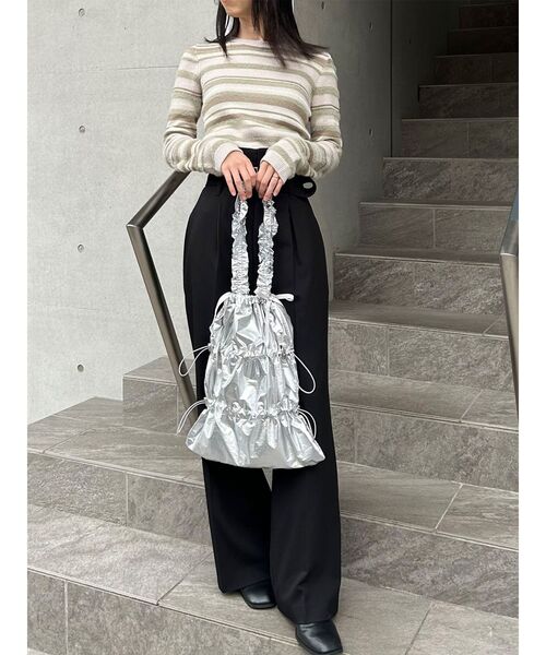 MURUA（ムルーア）の「シャーリングトートバッグ（トートバッグ・レディース・シルバー/ブラック/ゴールド系その他2・FREE）」の13枚目の写真