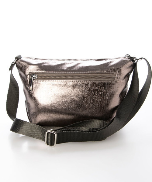 cache cache(カシュ カシュ)の「カシュカシュ cachecache / メタリック舟型ショルダー(ショルダーバッグ・レディース・シルバー/シルバー系その他/ゴールド・FREE)」の4枚目の写真