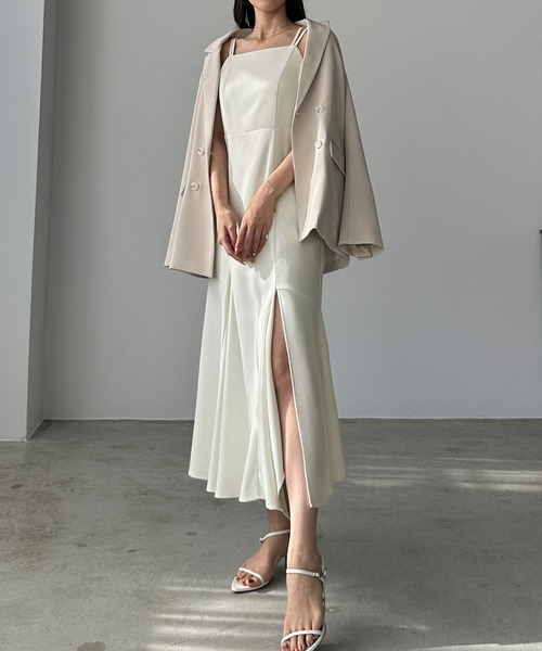 Louere（ルエレ）の「イレヘム深スリットマーメイドキャミワンピース[高身長サイズMT/低身長サイズS有り]（ワンピース・レディース・チャコール/ブラウン/ブラック/アイボリー/グレイッシュベージュ・MT/SMALL/MEDIUM/LARGE/X-LARGE）」の9枚目の写真