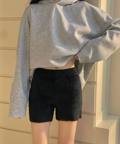 LADY LIKE(レディライク)の「ふんわりシャギーニットショートパンツ(その他パンツ・レディース・ブラック/ライトベージュ/ホワイト・M)」の14枚目の写真
