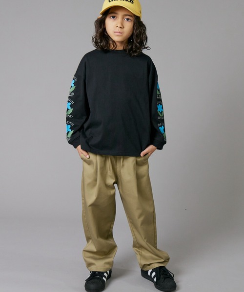 PAIRMANON STREET（ペアマノンストリート）の「【PAIRMANON STREET】袖 オリジナル プリント 長袖 Tシャツ トップス（Tシャツ/カットソー・キッズ・ホワイト/ホワイト系その他/ホワイト系その他3/グリーン/ブラック/ブラック系その他2/ホワイト系その他2/ブラック系その他/ブラック系その他3/オレンジ/ベージュ・100/110/120/130/140/150/160/90）」の16枚目の写真