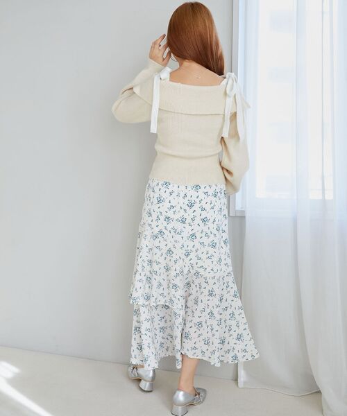 MAJESTIC LEGON（マジェスティックレゴン）の「ビジューオフショルニット（ニット/セーター・レディース・グレー/チャコールグレー/アイボリー/ピンク・MEDIUM）」の14枚目の写真