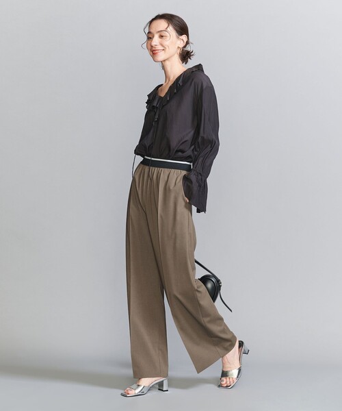 BEAUTY&YOUTH UNITED ARROWS(ビューティーアンドユースユナイテッドアローズ)の「ラインゴム ワイドパンツ -ウォッシャブル-(その他パンツ・レディース・コバルトブルー/モカ/ダークグレー・M/S/XS)」の16枚目の写真