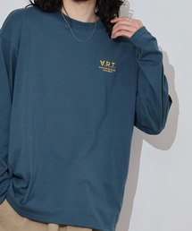 ワイドシルエット ワンポイント刺繍ロングスリーブTシャツ
