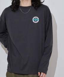 ワイドシルエット ワンポイント刺繍ロングスリーブTシャツ