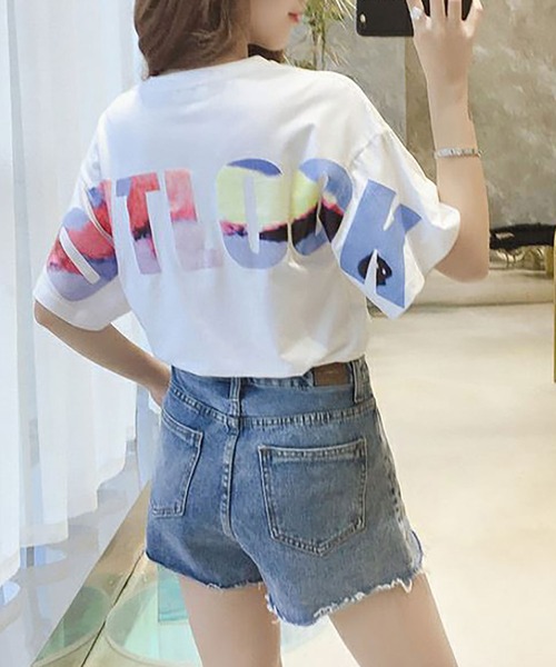 Asterellivi(アステレリビ)の「バックプリント半袖カットソー カットソー(Tシャツ/カットソー・レディース・ブラック/ホワイト・L/M/XL)」の1枚目の写真