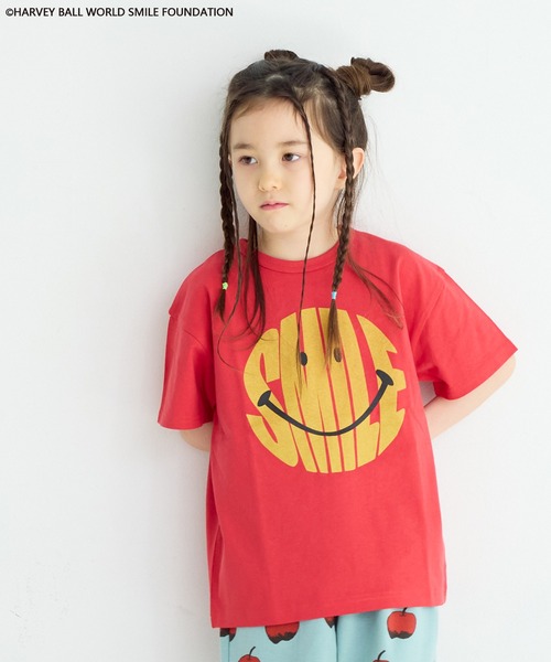 SMILEY FACE（スマイリーフェイス）の「【HARVEY BALL】別注 SMILEY FACE Tee（Tシャツ/カットソー・キッズ・レッド/チャコール/ブラック/オフホワイト・80/90/95/100/110/120/130/140/150）」の6枚目の写真