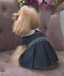 One Octave（ワンオクターヴ）の「One Octave/襟付きスモッキングワンピースース（ペットウェア）」