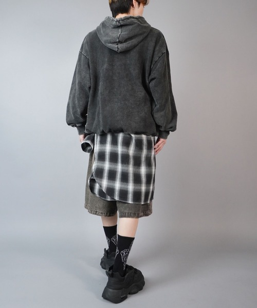 SPINNS(スピンズ)の「プルオーバーパーカー/オールドイングリッシュロゴ(パーカー・メンズ・ブラウン/ブラック系その他/杢グレー/ワイン・ONESIZE)」の13枚目の写真