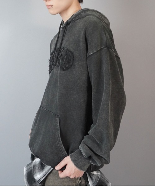 SPINNS(スピンズ)の「プルオーバーパーカー/オールドイングリッシュロゴ(パーカー・メンズ・ブラウン/ブラック系その他/杢グレー/ワイン・ONESIZE)」の9枚目の写真