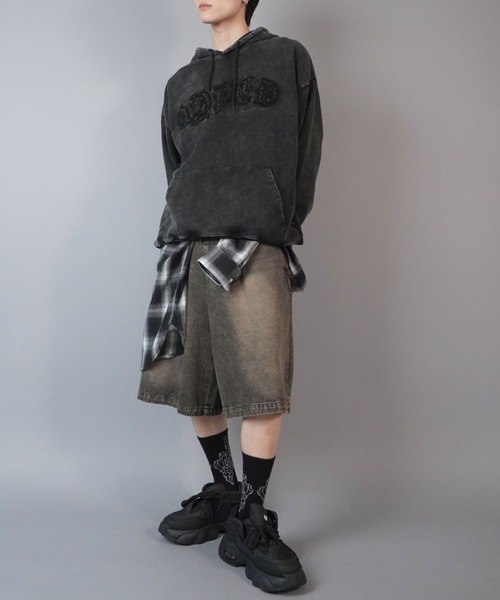 SPINNS(スピンズ)の「プルオーバーパーカー/オールドイングリッシュロゴ(パーカー・メンズ・ブラウン/ブラック系その他/杢グレー/ワイン・ONESIZE)」の12枚目の写真