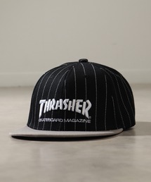 THRASHER（スラッシャー）の「【THRASHER/スラッシャー】フラットバイザー ピンストライプ 刺繍ロゴ T/Cツイルキャップ（キャップ）」