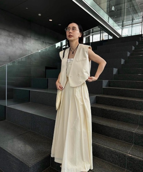 Ameri VINTAGE - アメリ WAVE BONDING FLARE VEST Ameri VINTAGE - アメリ WAVE BONDING FLARE VESTの通販 by