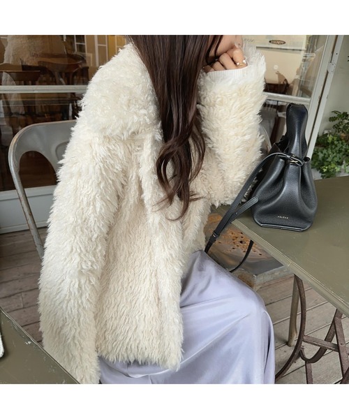 Ogue.（オグ）の「[ Ogue. ] fluffy fur like coat （フラッフィーファーライクコート）（その他アウター・レディース・アイボリー/ブラック・FREE）」の14枚目の写真