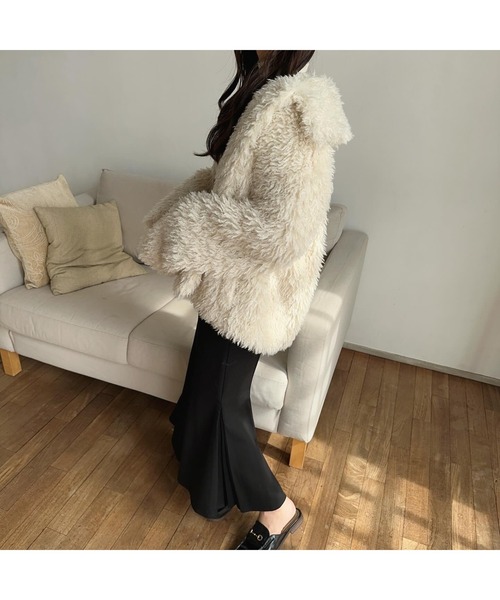 Ogue.（オグ）の「[ Ogue. ] fluffy fur like coat （フラッフィーファーライクコート）（その他アウター・レディース・アイボリー/ブラック・FREE）」の19枚目の写真