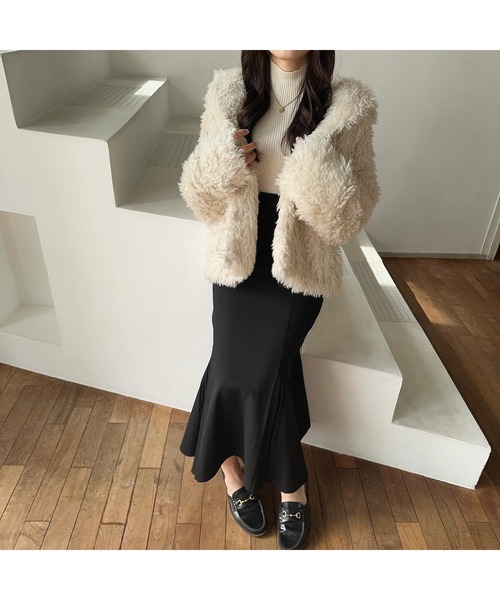 Ogue.（オグ）の「[ Ogue. ] fluffy fur like coat （フラッフィーファーライクコート）（その他アウター・レディース・アイボリー/ブラック・FREE）」の22枚目の写真