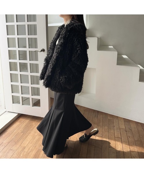 Ogue.（オグ）の「[ Ogue. ] fluffy fur like coat （フラッフィーファーライクコート）（その他アウター・レディース・アイボリー/ブラック・FREE）」の5枚目の写真